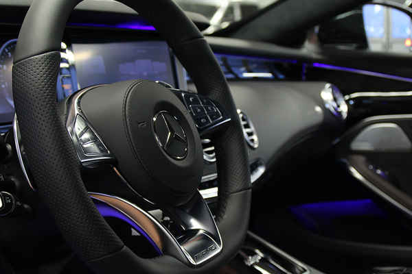 Igienizzazione interni auto